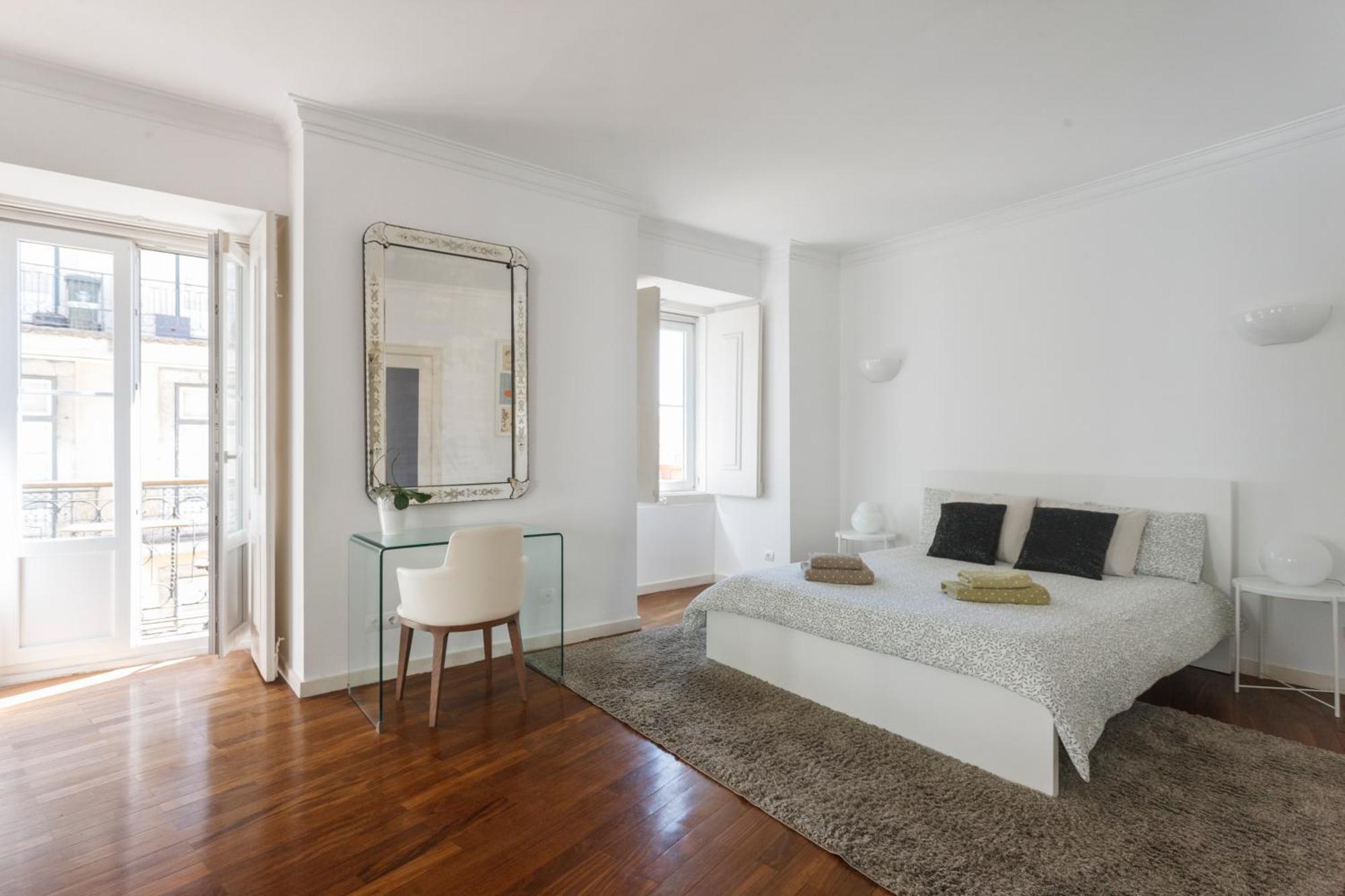 Baixa Chiado Luxury Bedrooms Lisbon Exterior photo